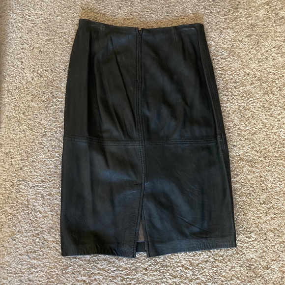 NBW Boden Black Leather Pencil Skirt Size 4 - Picture 2 of 7